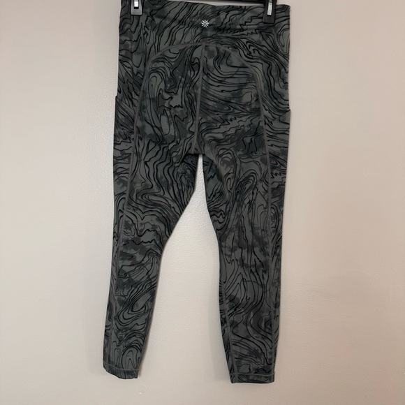 Athleta Ultimate Stash Pocket Printed 7/8 Tight Fluidity Black - Picture 3 of 8